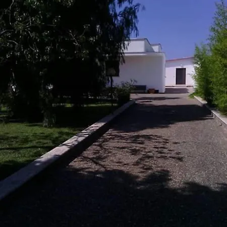 Leonardo Con Piscina Privata 티기아노
