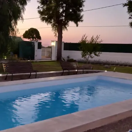 Leonardo Con Piscina Privata *