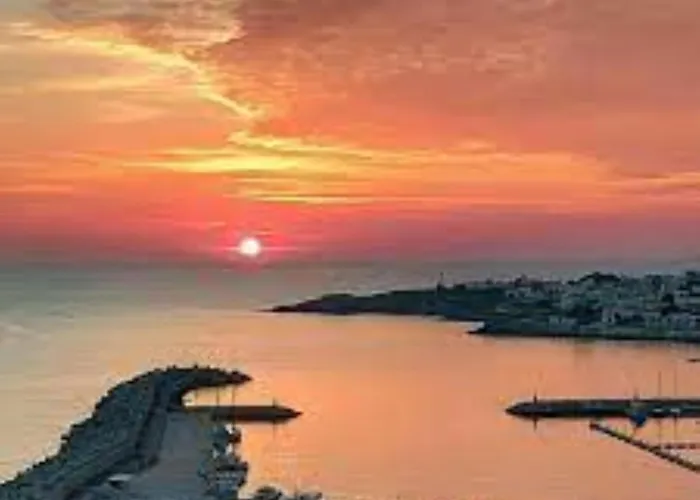 Leonardo Con Piscina Privata Βίλα