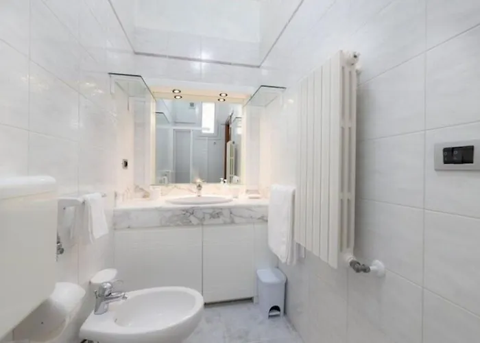 Leonardo Con Piscina Privata